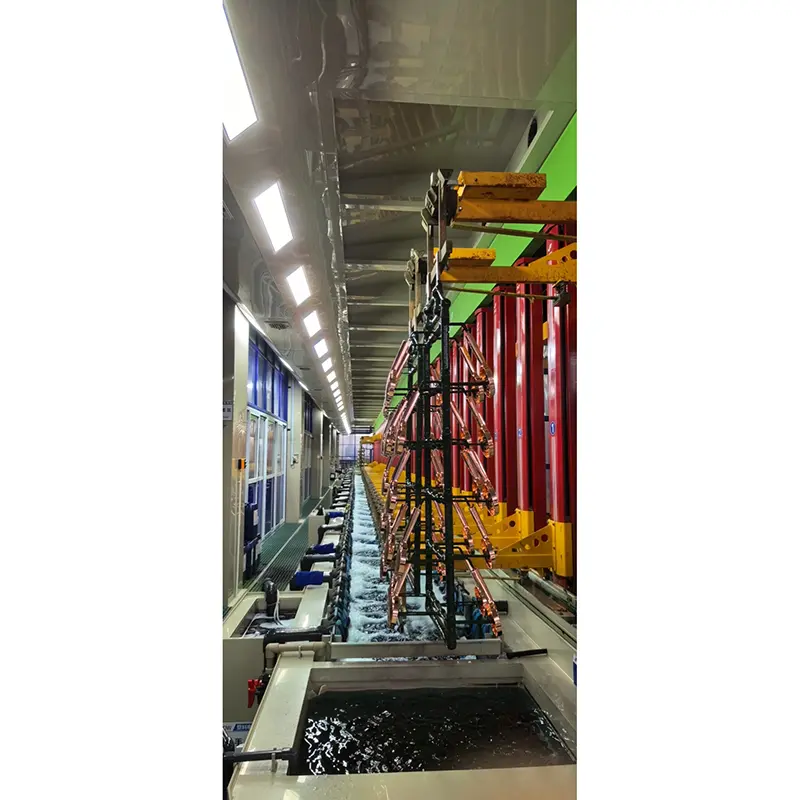 Linea di placcatura a sollevamento verticale in plastica ABS